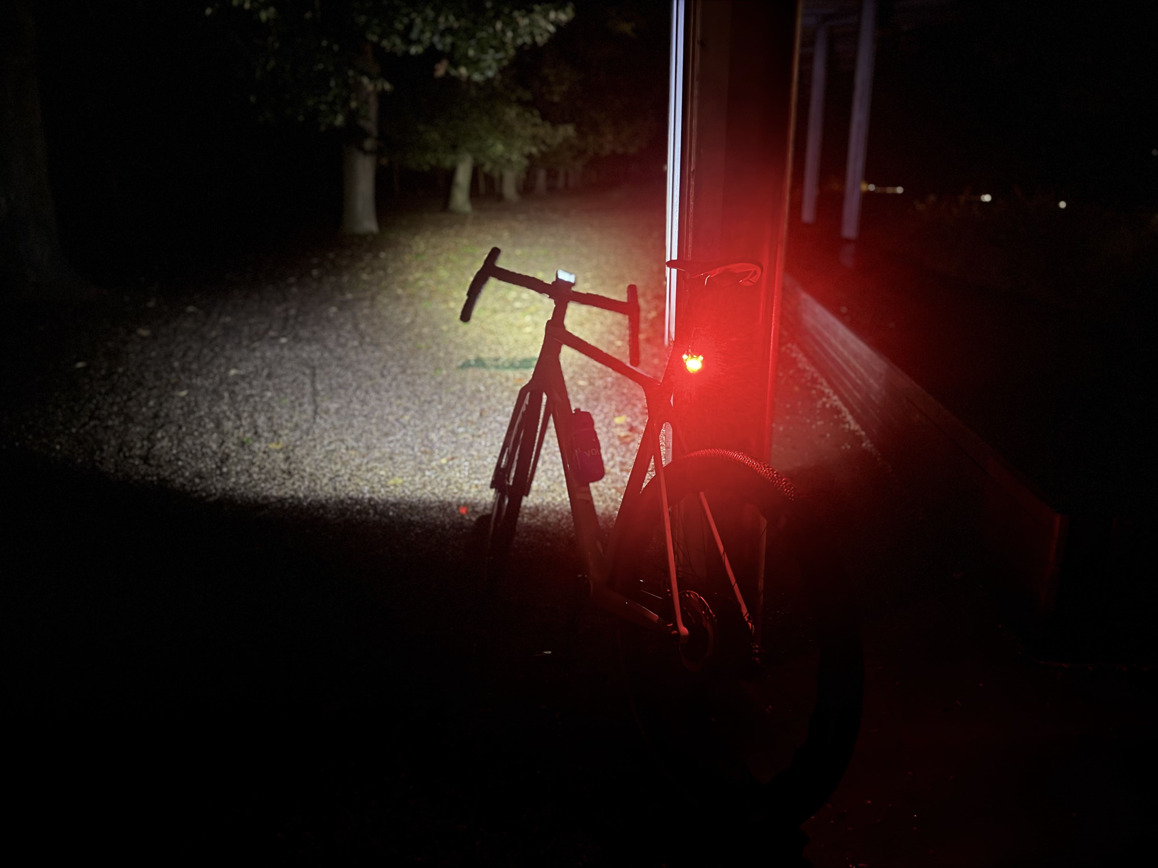 garmin-cyklisticky-ekosystem-edge-rally-varia (9)